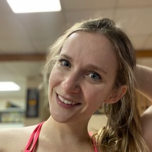 Meet your Posher, Caitlyn